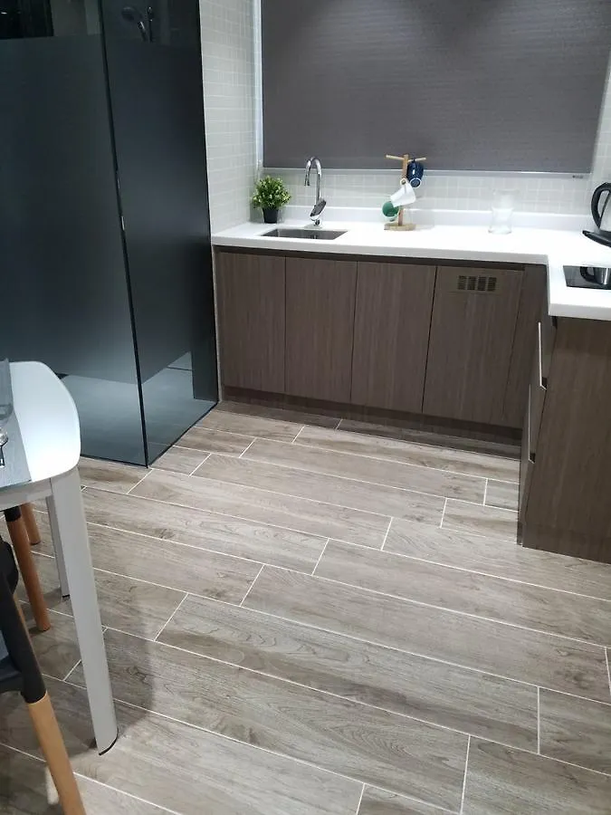 Le Manndi Service Apartment Hong Kong Aparthotel