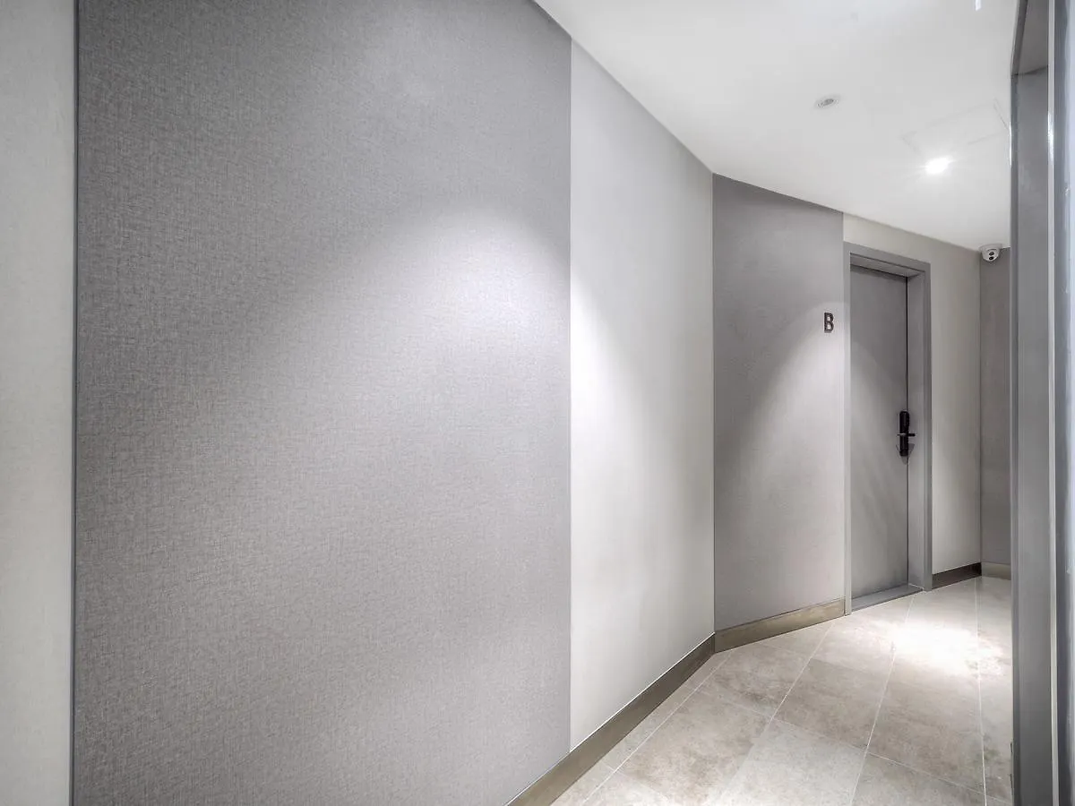 Le Manndi Service Apartment Hong Kong Aparthotel